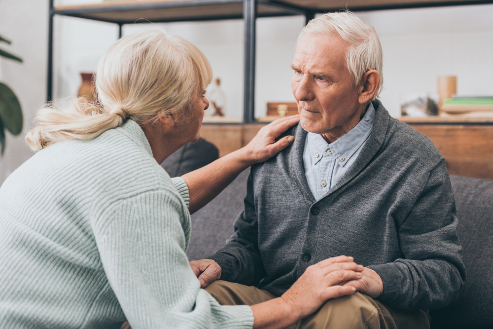 Protecting Loved Ones with Alzheimer’s or Dementia: How MooveTrax Prevents Late-Night Driving